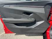 RENAULT MEGANE E-TECH 2025 (74)