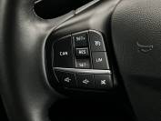 FORD FOCUS 2022 (22)