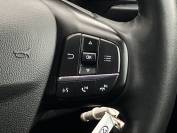 FORD FOCUS 2022 (22)
