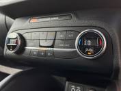 FORD KUGA 2022 (71)