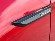 VOLKSWAGEN GOLF 2024 (24)