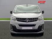 VAUXHALL VIVARO 2025 (25)
