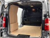 VAUXHALL VIVARO 2025 (25)