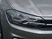 VOLKSWAGEN POLO 2020 (70)