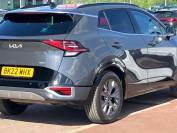 KIA SPORTAGE 2022 (22)