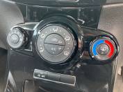 FORD FIESTA 2014 (64)