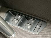 VOLKSWAGEN GOLF 2020 (20)
