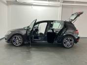 VOLKSWAGEN GOLF 2020 (20)