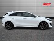 KIA CEED 2024 (74)