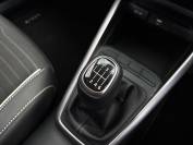 KIA STONIC 2024 (74)