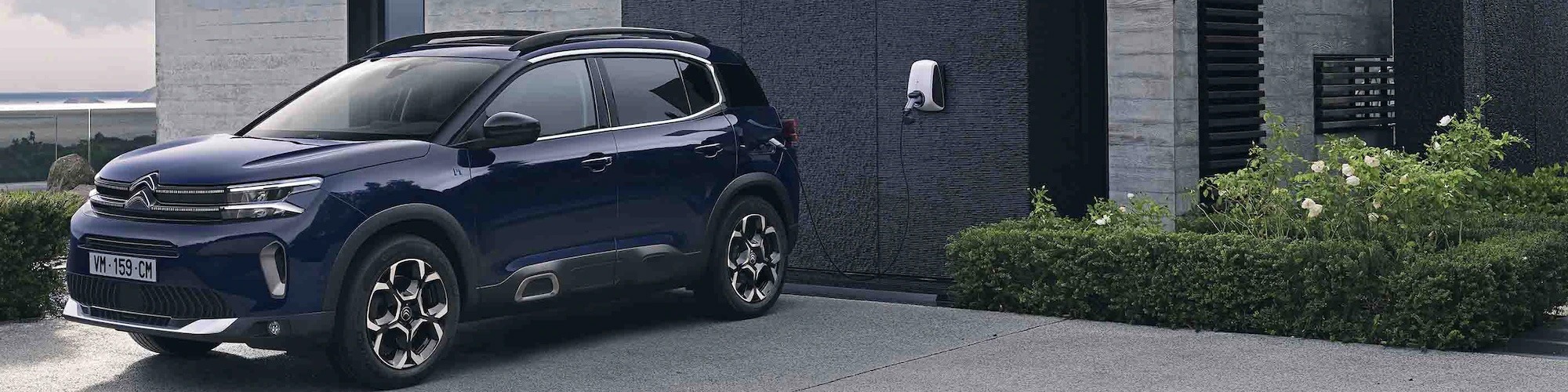 New Citroën C5 Aircross SUV, Electric Tailgate