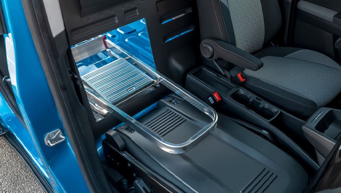 All-New Ford E-Transit Courier -